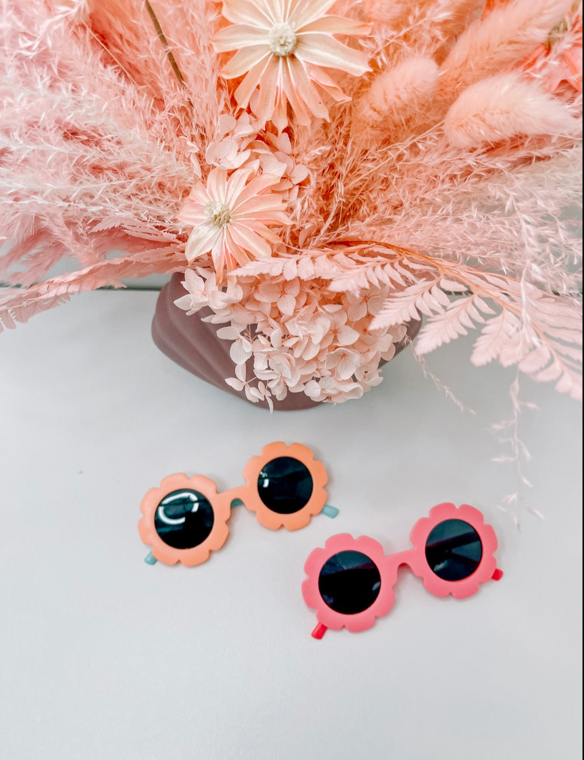 Groovy Two-Toned Flower Sunnies